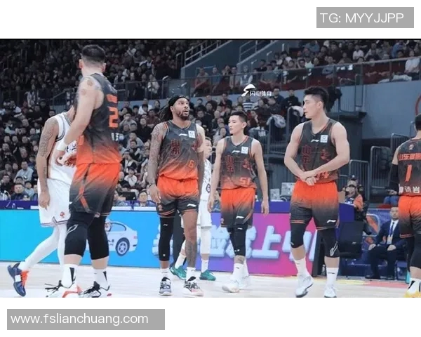 CBA联赛精彩对决山东队迎战广厦队直播全程回顾与分析